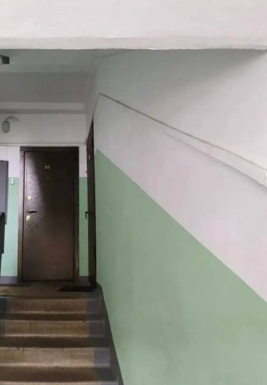 ул. 40 лет Октября, д. 3/2 — восстановили целостность короба под провода
