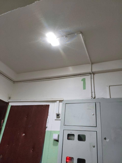 ул. Высотная, д. 3 и ул. 40 лет Октября, д. 1 — заменили потолочные светильники