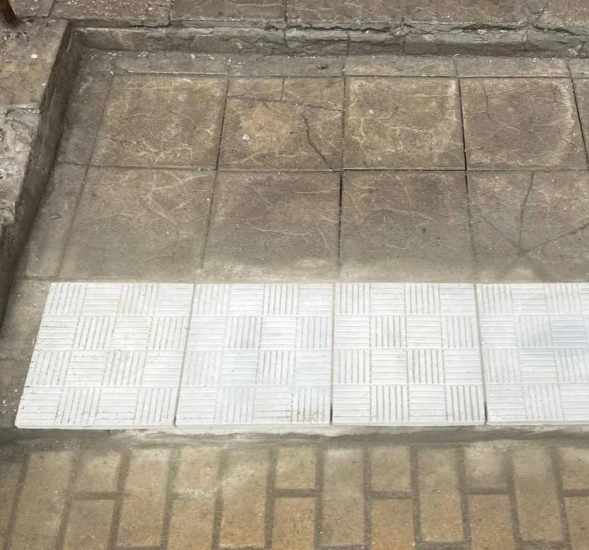 Южный квартал, д. 7 — отремонтировали плитку