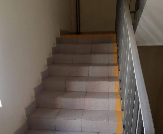 Барышевская роща, д. 2 — провели влажную уборку мест общего пользования