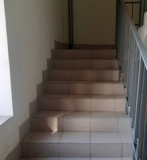 Барышевская роща, д. 2 — провели влажную уборку мест общего пользования